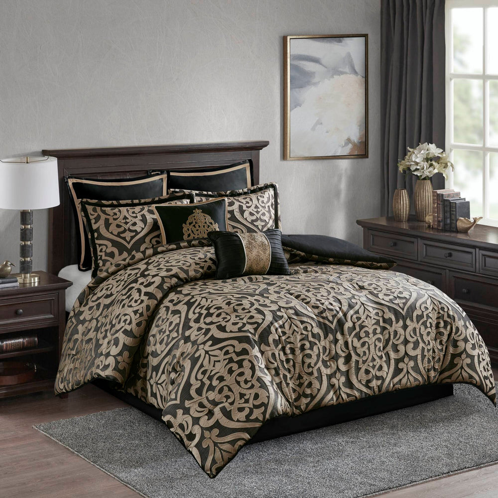 8PCS Queen Jacquard Comforter Set Media 1