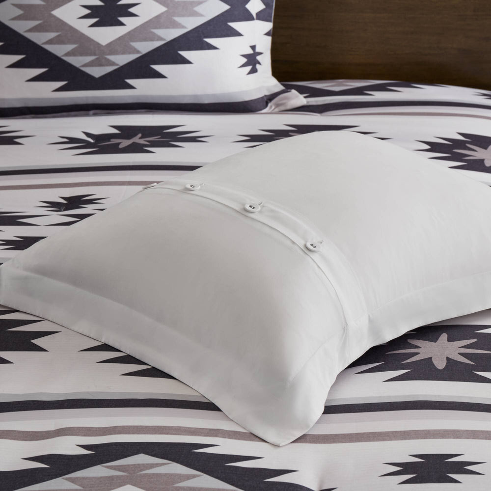 8- Piece Full Comforter Set Media 15