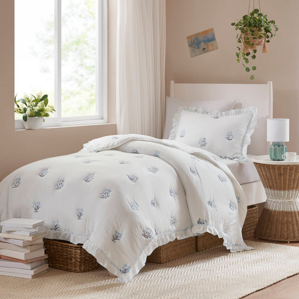 2-Piece Twin/Twin XL Quilt Mini Set Media 1