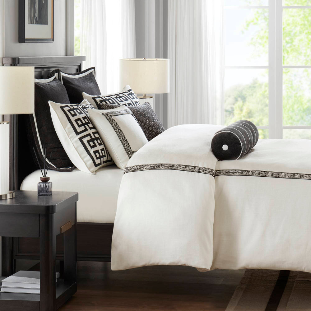 9 PCS King Embroidery Oversized Duvet Style Comforter Set Black/White Media 19