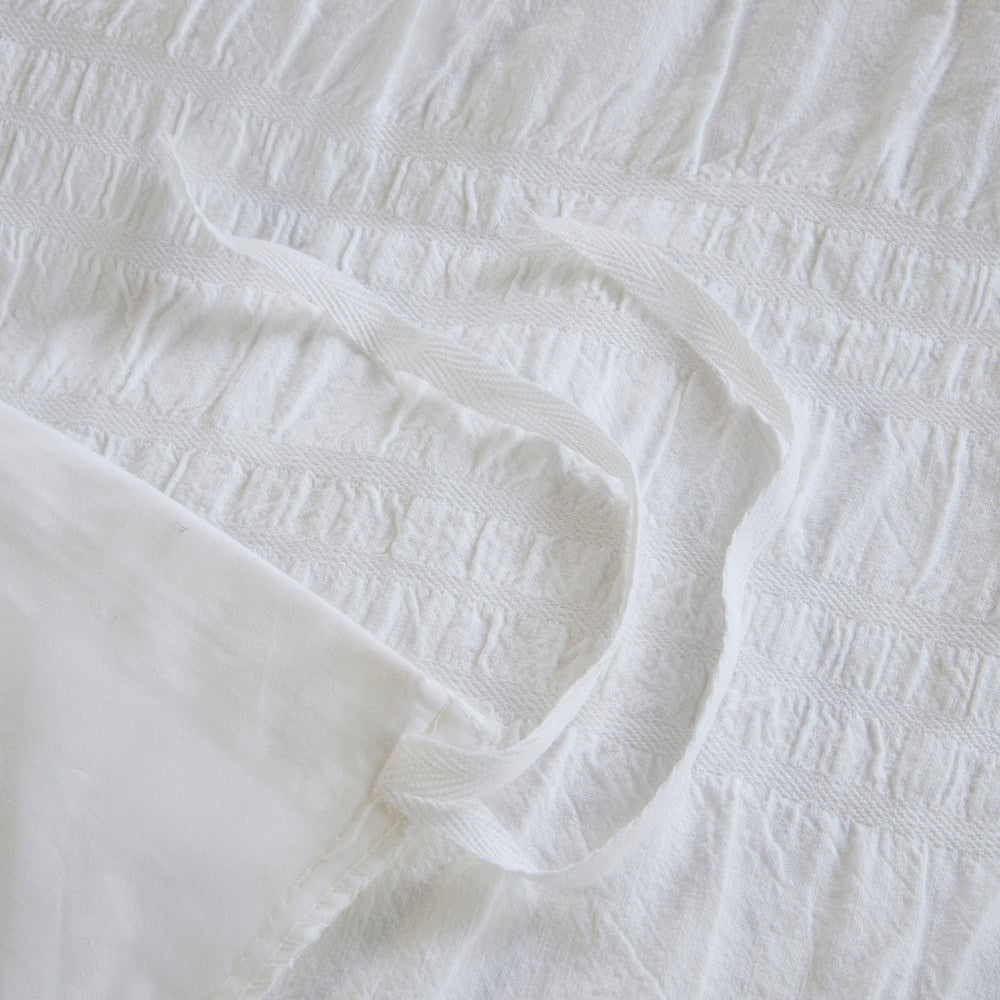 King/Cal King 4 Piece Cotton Seersucker Duvet Cover Set Media 9