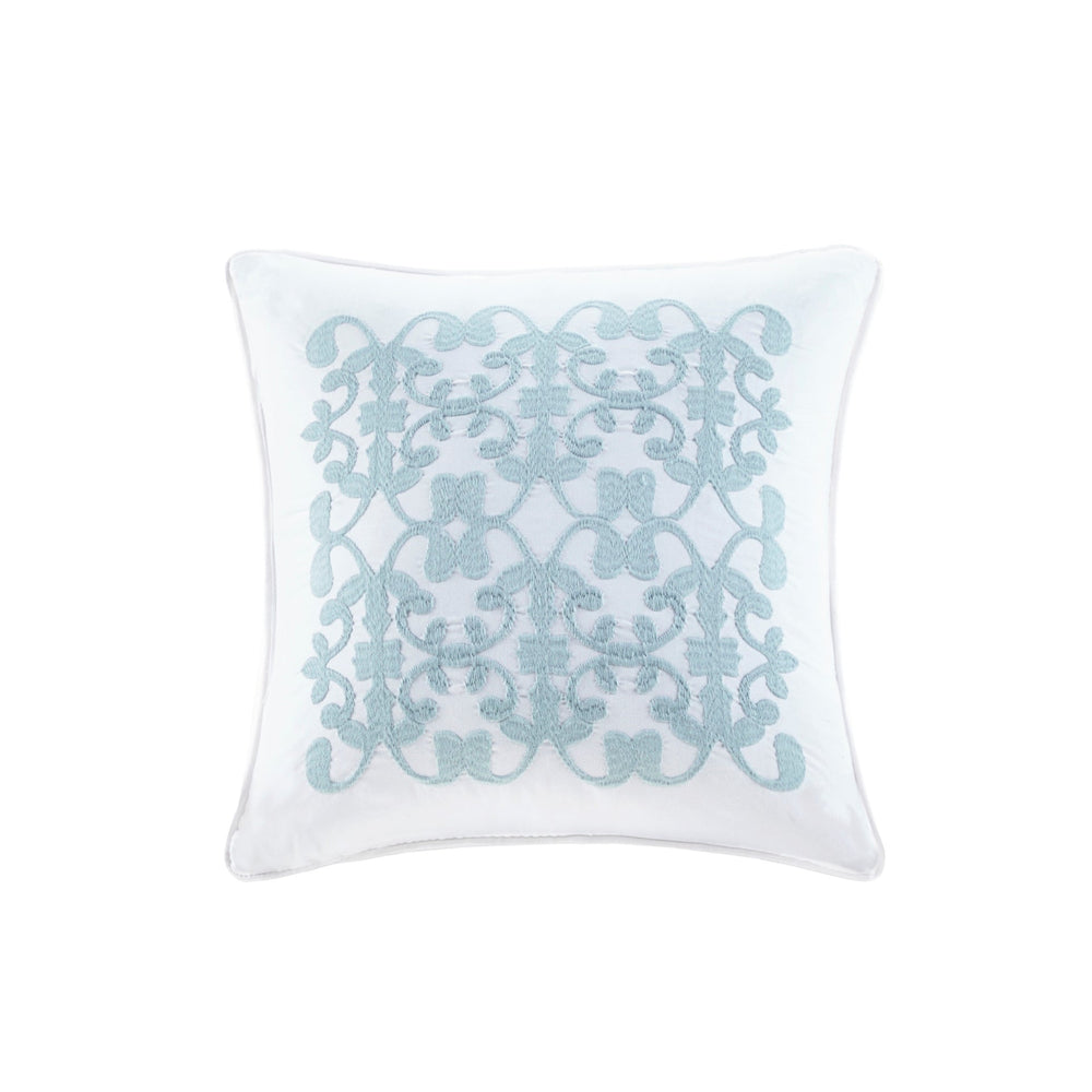 4 Piece   Reversible Ruffle Quilt Set with Throw Pillow White King/Cal King Media 11