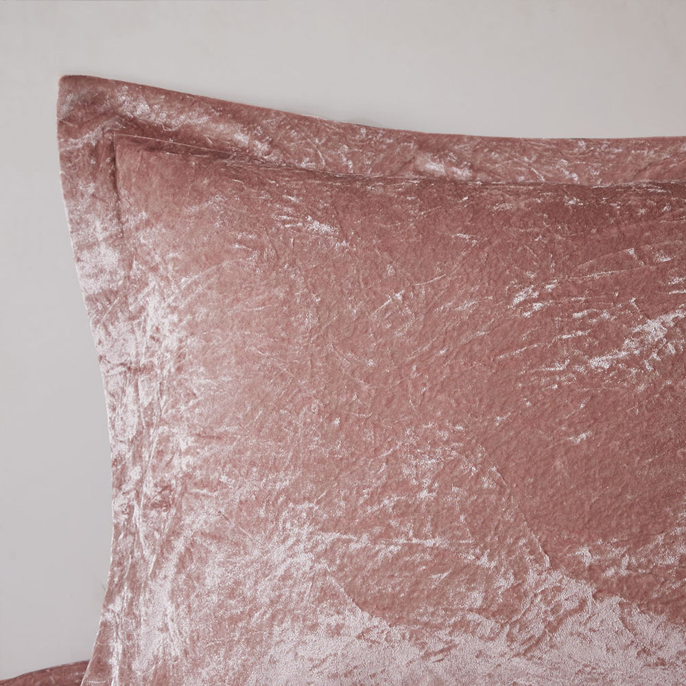 Full/Queen Velvet Comforter Set with Throw Pillow Media 12
