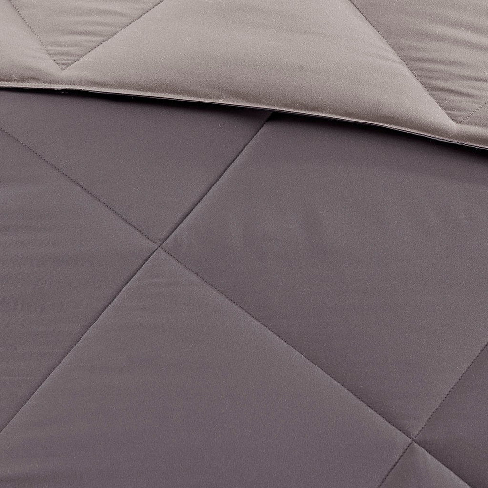 Full/Queen 3M Scotchgard Diamond Quilting Reversible Down Alternative Comforter Set Media 4