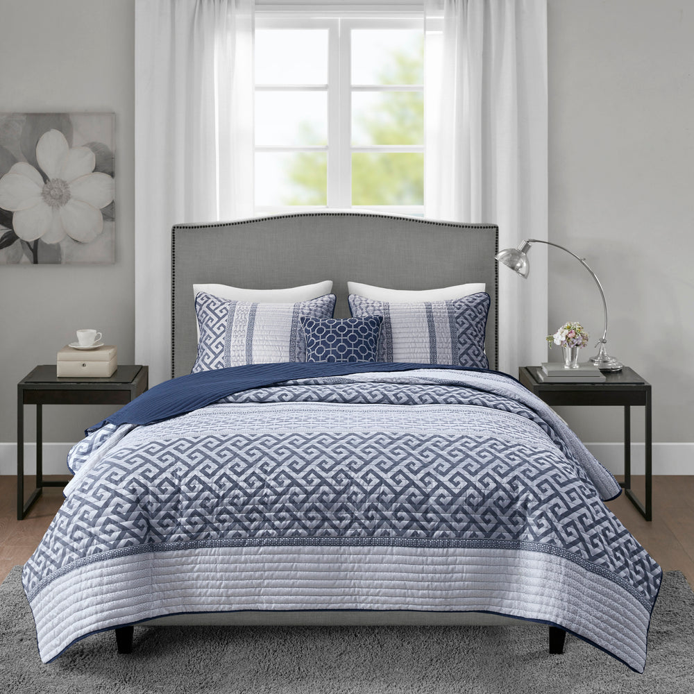 4 Piece Jacquard Quilt Set with Throw Pillow Navy Full/Queen Media 11