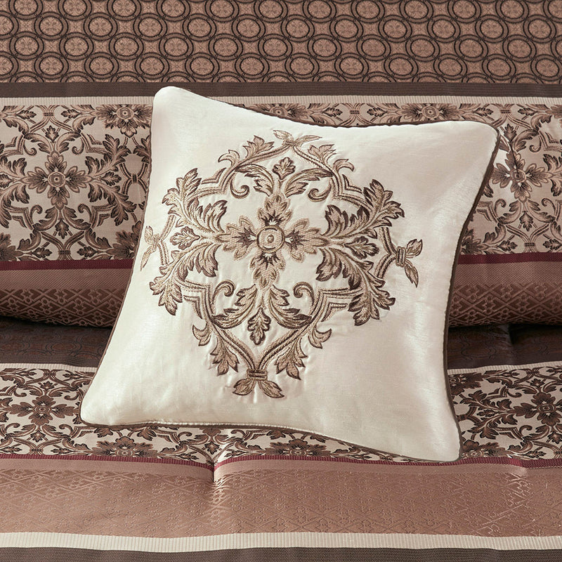 7 Piece Comforter Set Red Queen