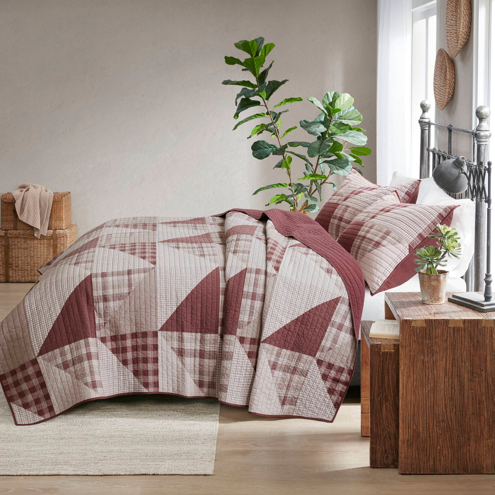 3- Piece Full/Queen Coverlet Mini Set Media 13