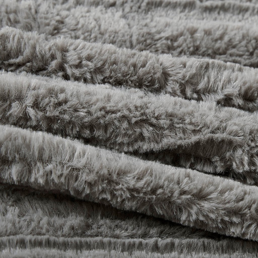 Full/Queen Fur Down Alternative Comforter Mini Set Media 4