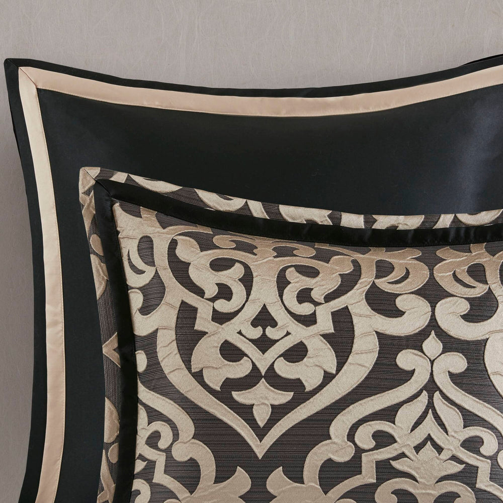 8PCS King Jacquard Comforter Set Media 2