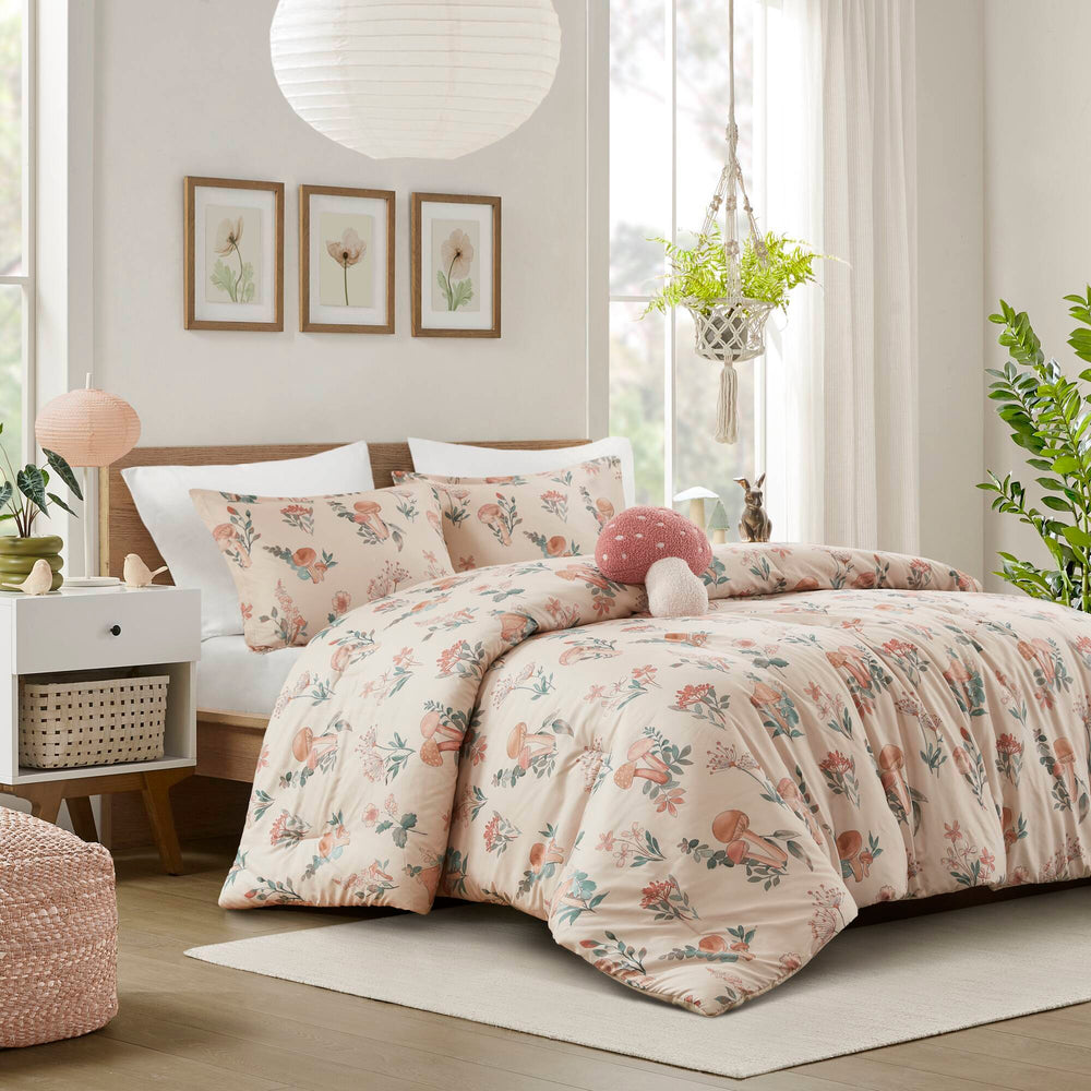 4- Piece Full/Queen Mushroom Garden Comforter Set Media 2