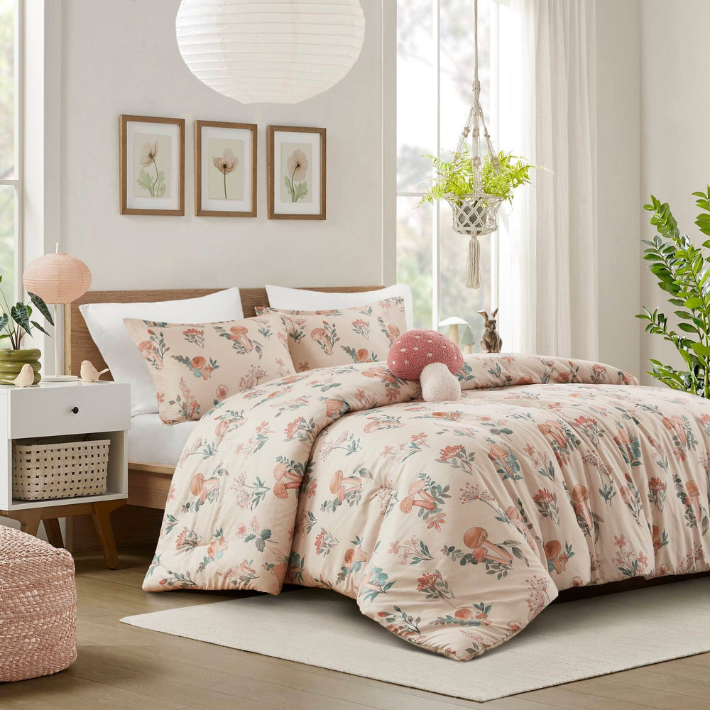 4- Piece Full/Queen Mushroom Garden Comforter Set Media 2