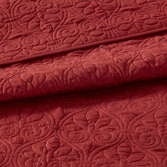 Reversible Quilt and Bedspread Set perspective