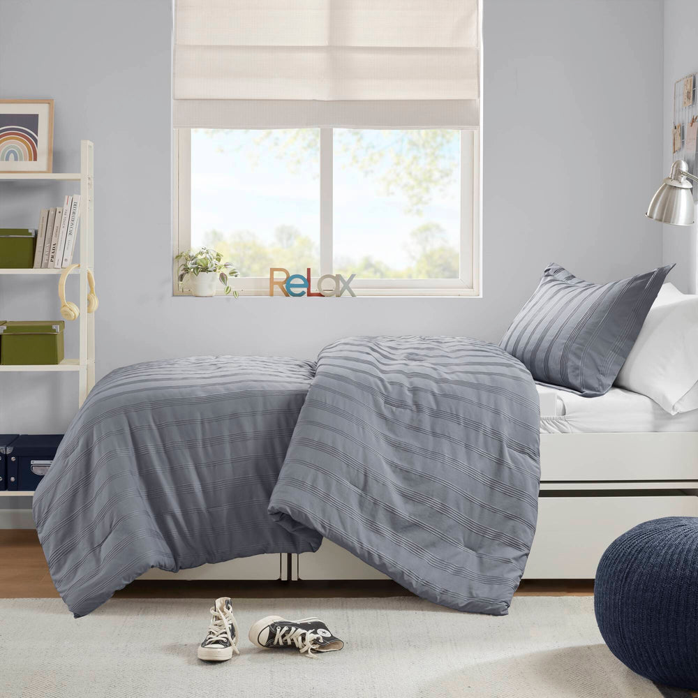 2-Piece Twin/Twin XL Woven Striped Duvet Set Media 15