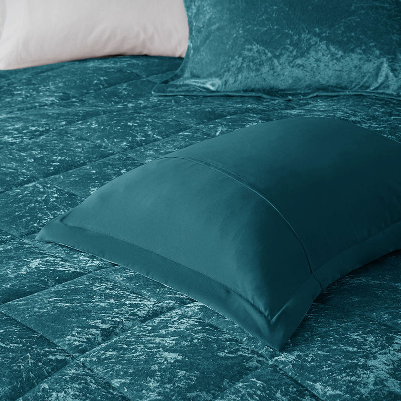 Full/Queen Velvet Duvet Cover Set with Throw Pillow