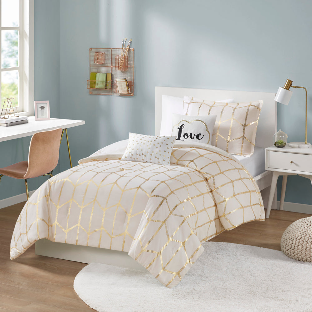 4-Piece Twin/Twin XL 100% Polyester Brushed   Printed Comforter Set Media 1