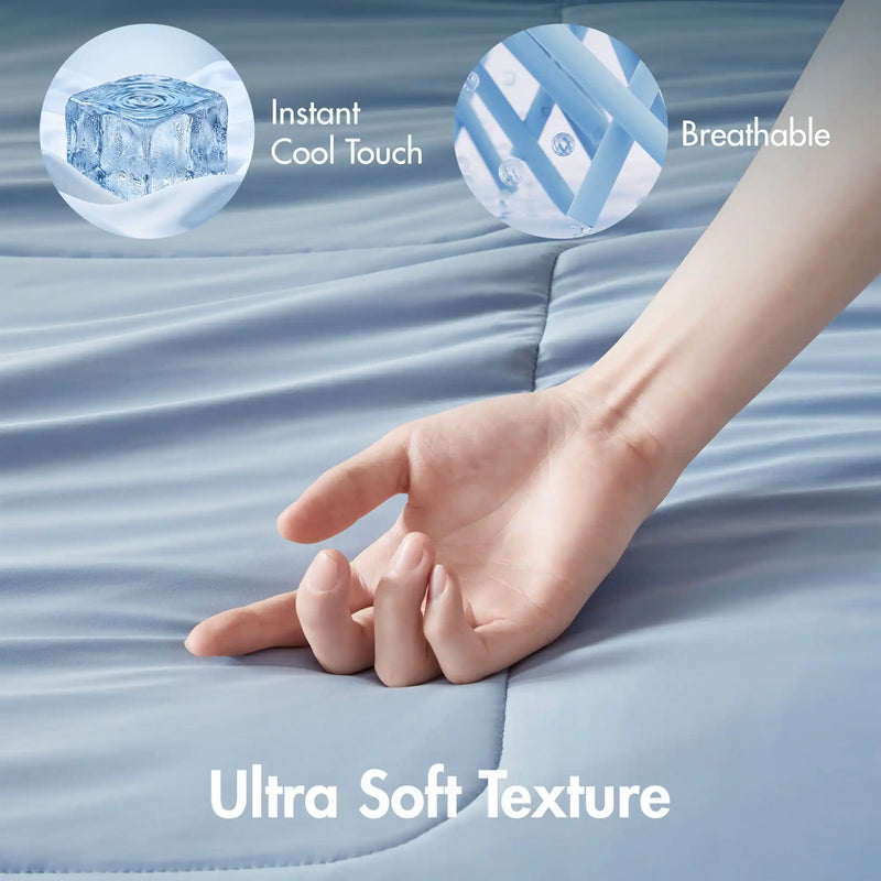 1 Piece Down Alternative Comforter