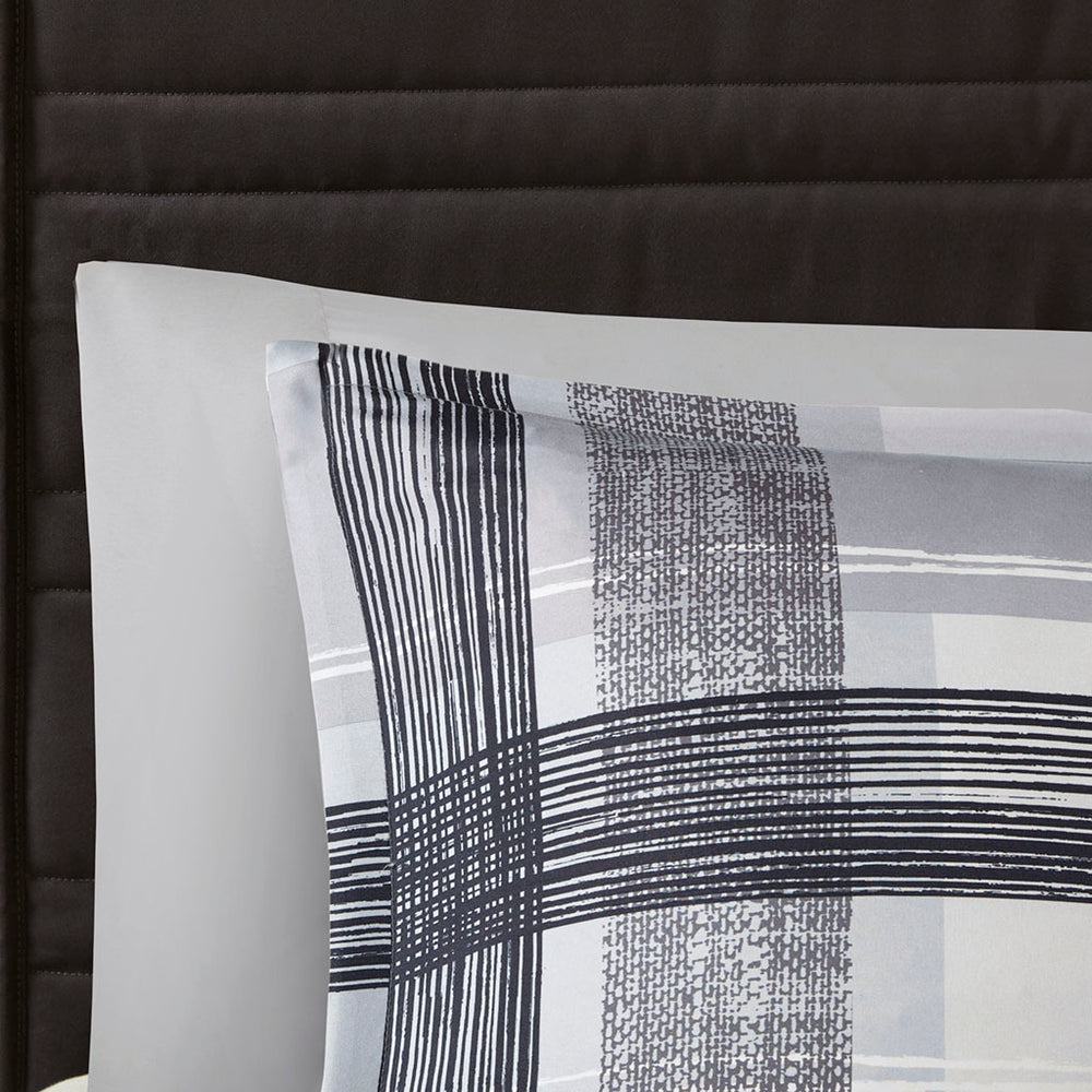 Full/Queen Plaid Comforter Set Media 4