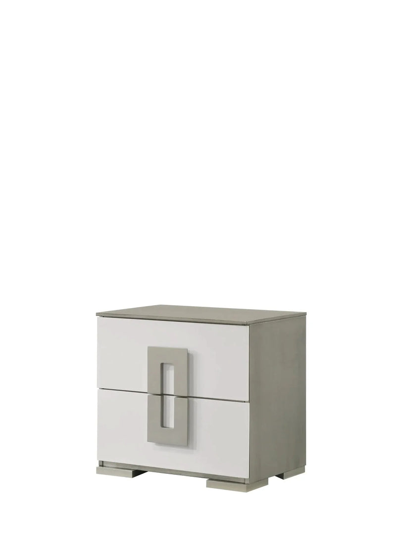 Queen Bedroom Set Wood With LED Headboard 4 Piece Contemporary Style