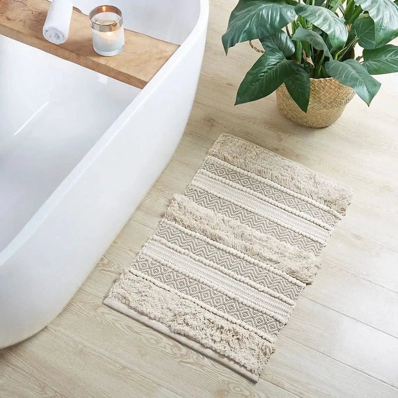 Boho Bath Rug Handwoven Polyester Textured Stripe Natural Color For Bathrooms