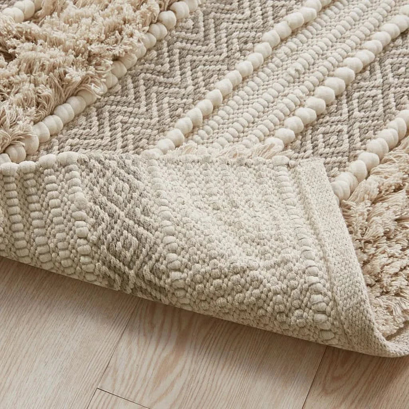 Boho Bath Rug Handwoven Polyester Textured Stripe Natural Color For Bathrooms
