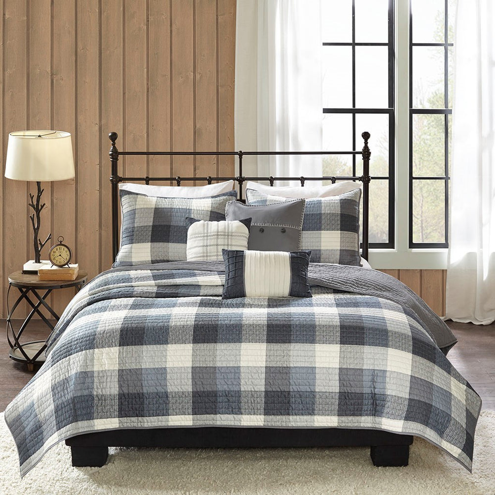 6 Piece Printed Herringbone Quilt Set with Throw Pillows Grey Full/Queen Media 3