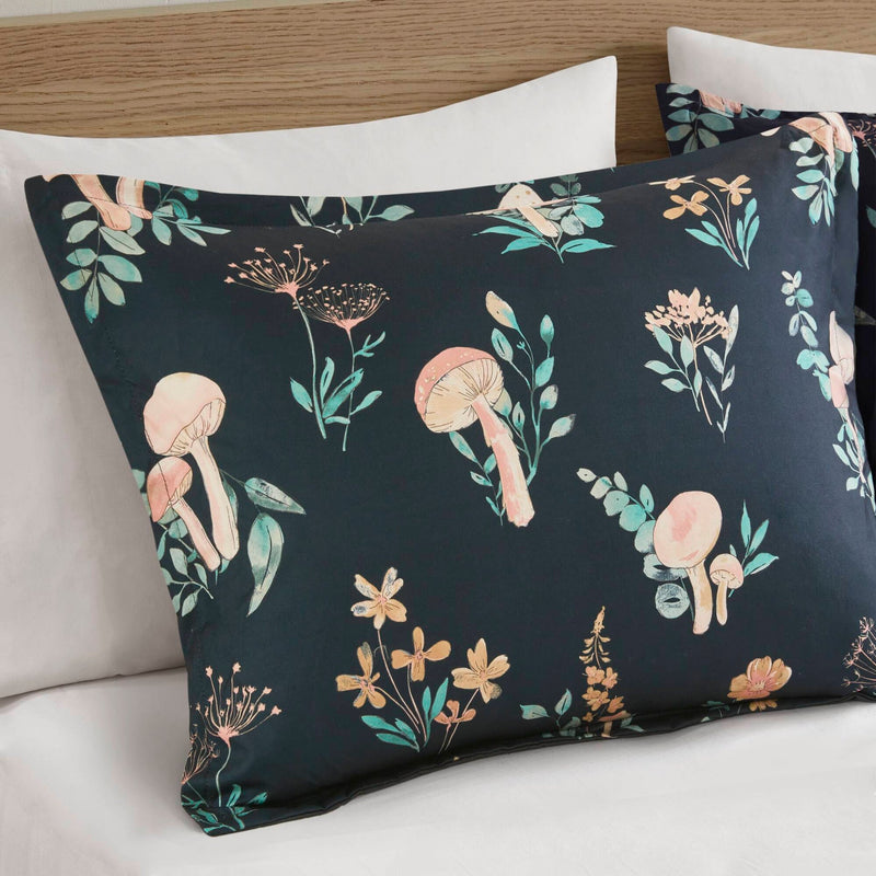 3- Piece Twin/Twin XL Mushroom Garden Comforter Set