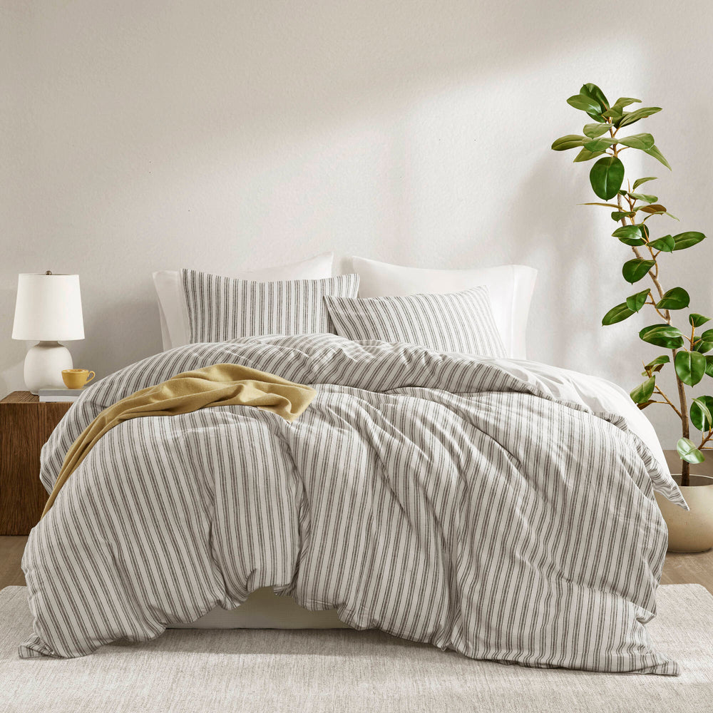 3 PCS Cal King Duvet Set Grey Media 2