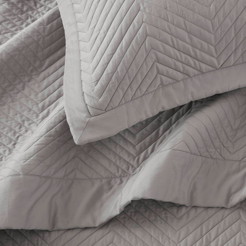 Full/Queen 3 Piece Cotton Quilt Set Light Gray Media 8