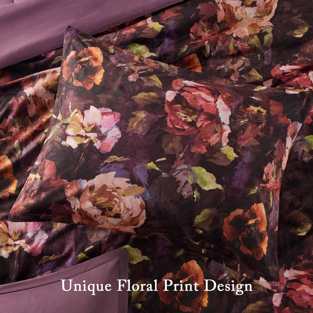 4-Piece Queen Velvet Comforter Set Media 10