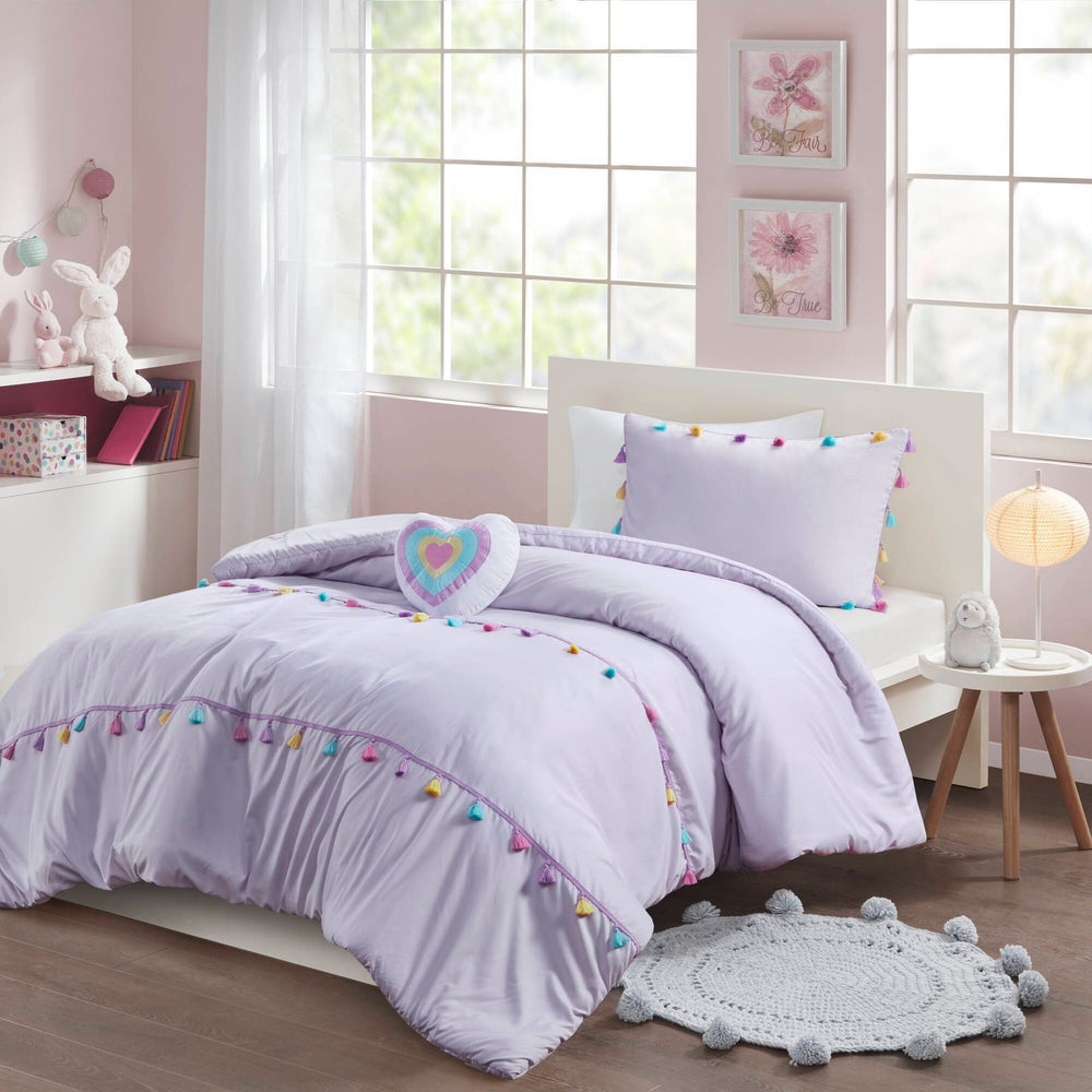 Tassel Comforter Set with Heart Shaped Throw Pillow Full/Queen Media 1
