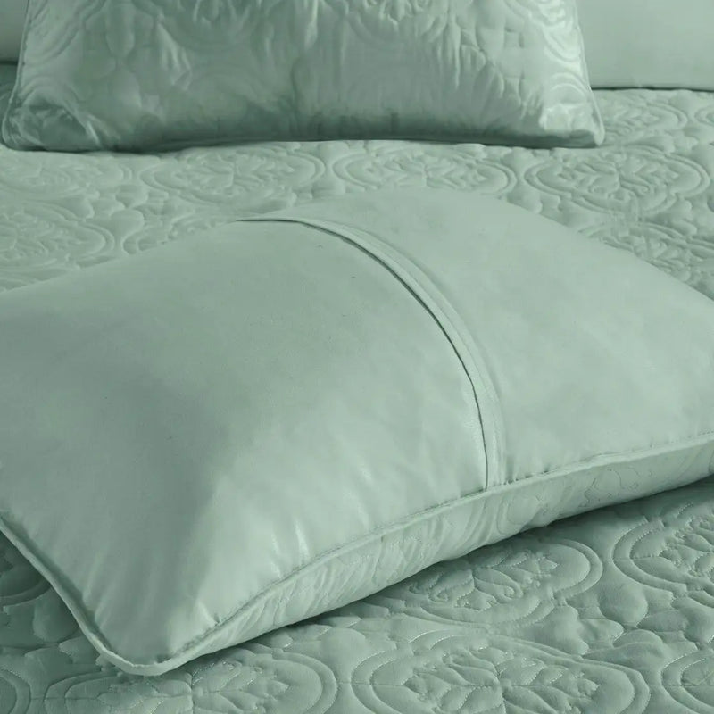 3 Piece Reversible Bedspread Set