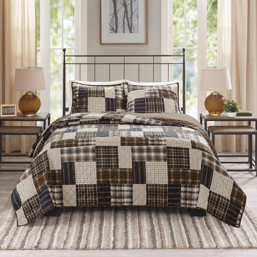 3 Piece Reversible Printed Quilt Set Black/Brown Full/Queen Media 4