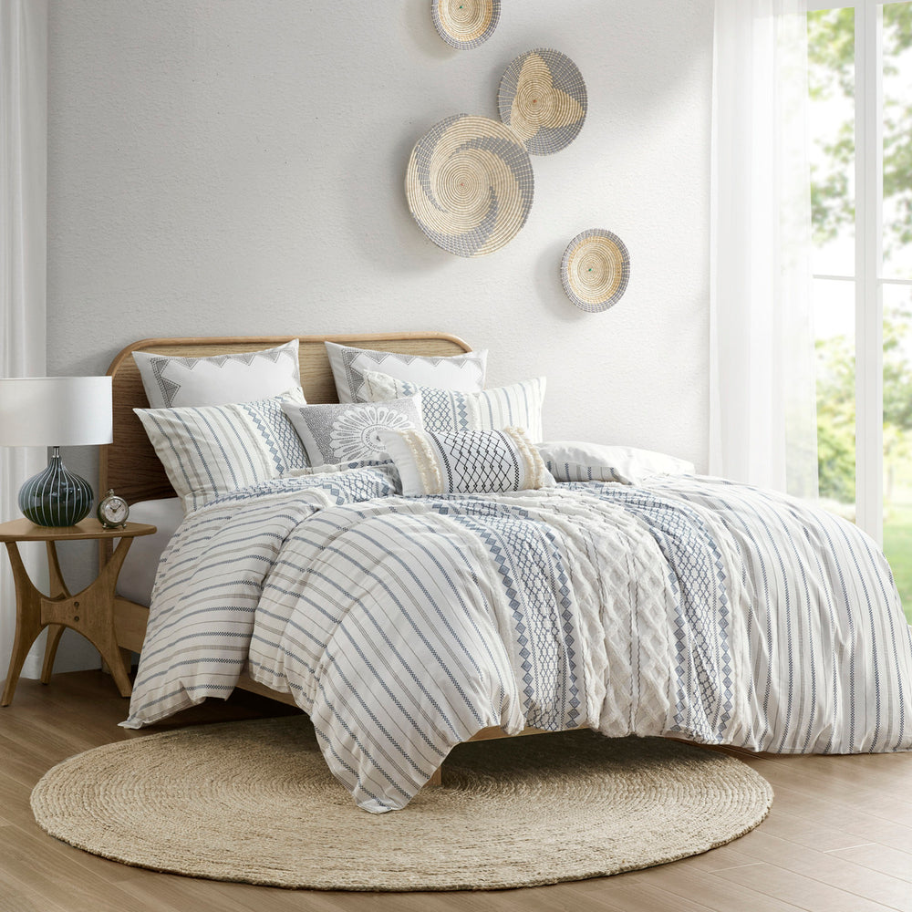 King/Cal King Cotton Printed Duvet Cover Set with Chenille Media 1