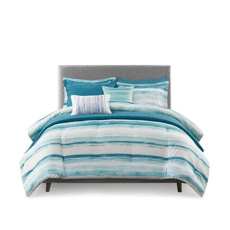 8 Piece Printed Seersucker Comforter and Quilt Set Collection