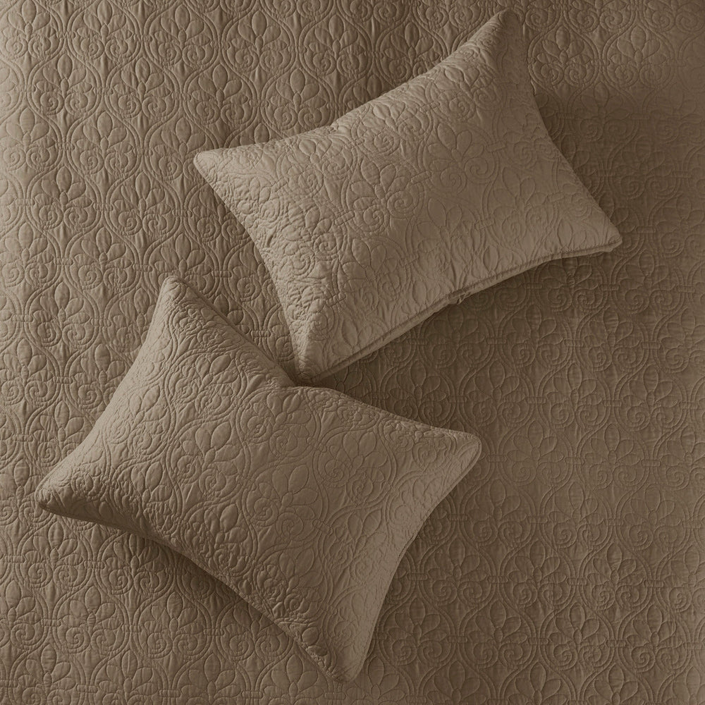 Reversible Quilt Set Mocha Full/Queen Media 2