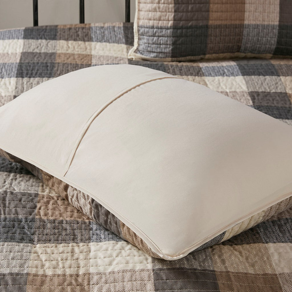 6 Piece Printed Herringbone Quilt Set with Throw Pillows Neutral Full/Queen Media 13