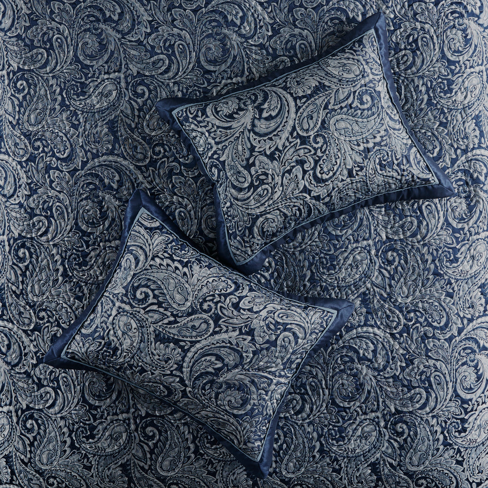 5 Piece Jacquard Bedspread Set with Throw Pillows Navy King Media 9