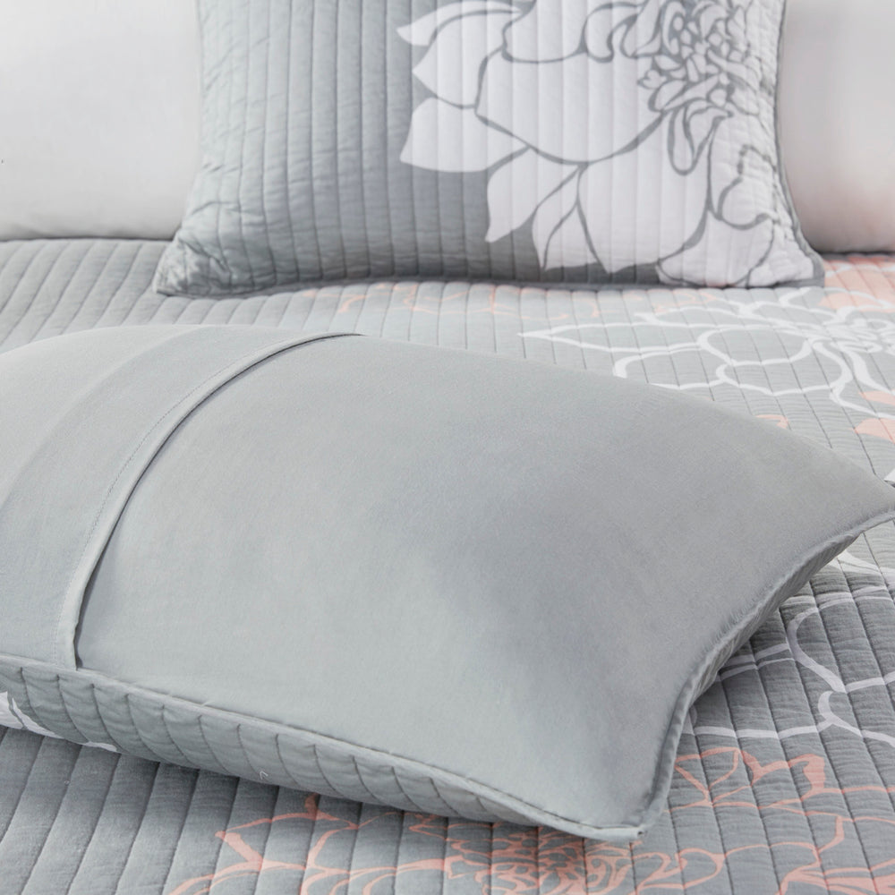 6 Piece Printed Cotton Quilt Set with Throw Pillows Grey/Peach Full/Queen Media 4