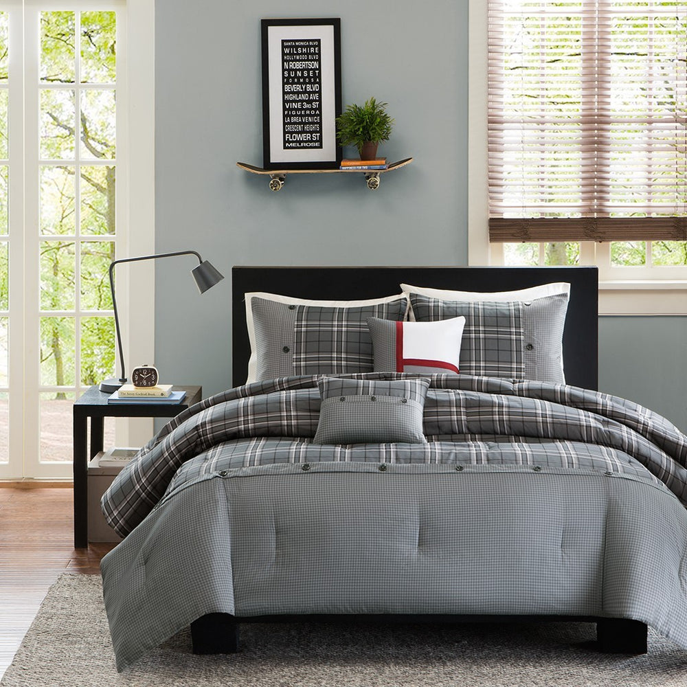 Twin/Twin XL Comforter Set Media 2