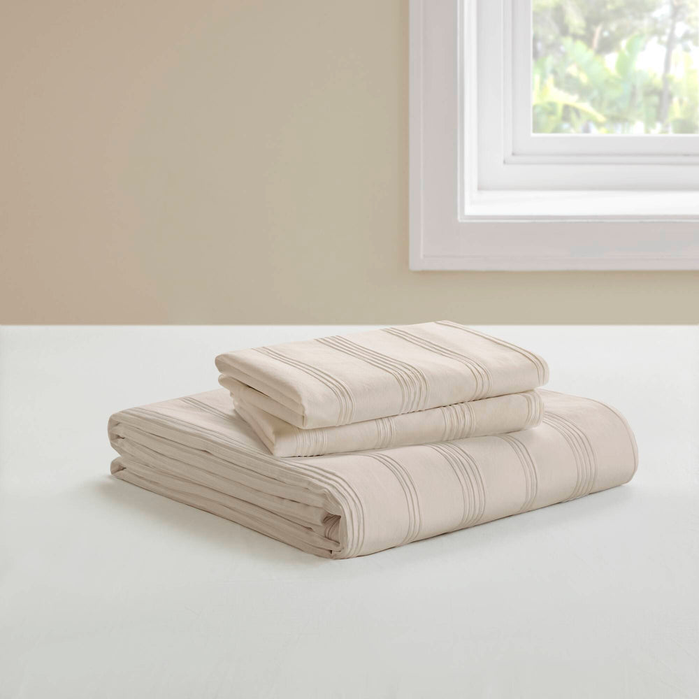 3-Piece Cal King Woven Striped Duvet Set Media 14