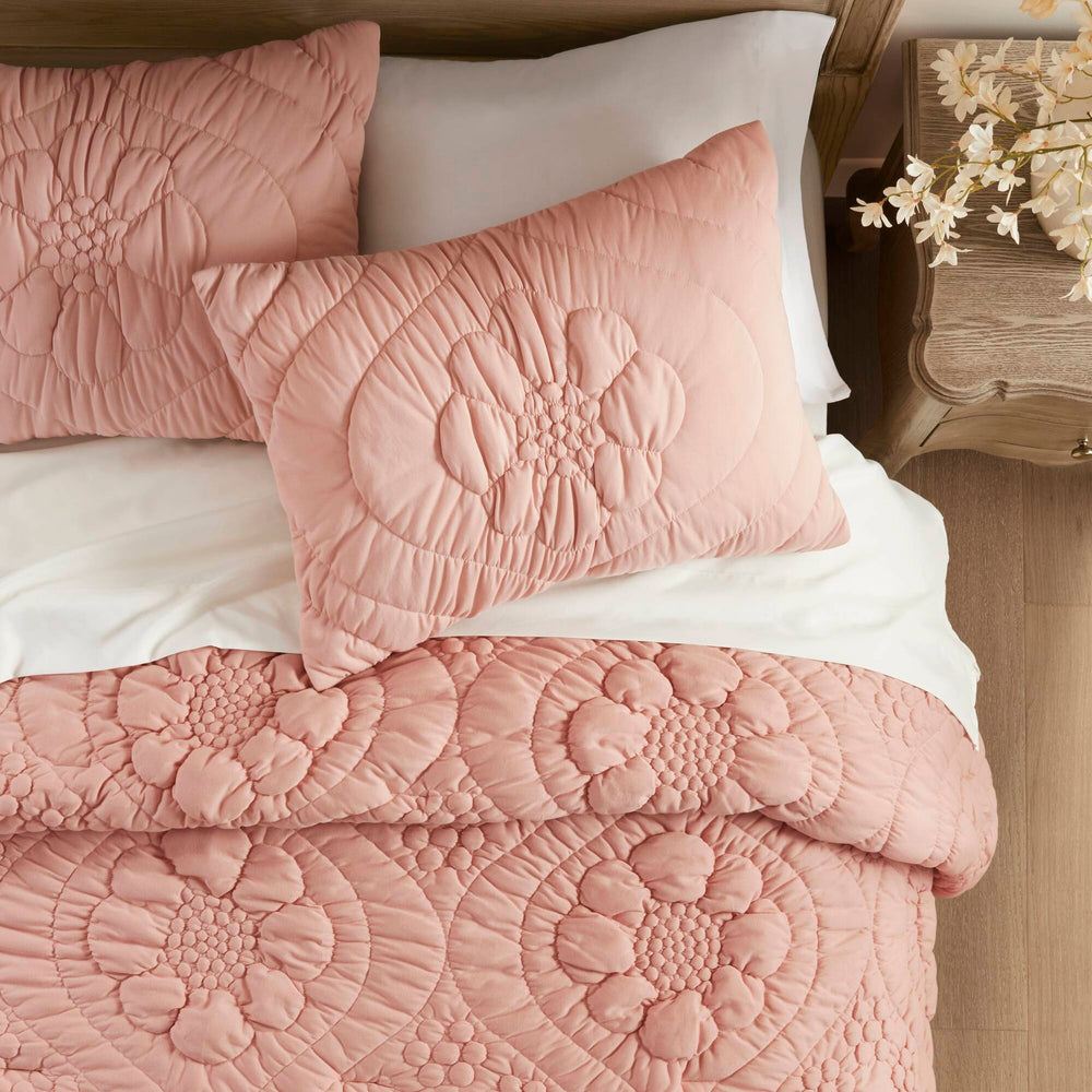 3-Piece King Comforter Set,Pink Media 17