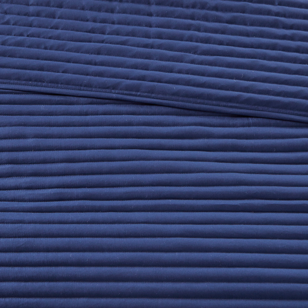 8 Piece Printed Seersucker Comforter and Quilt Set Collection Blue King/Cal King Media 19
