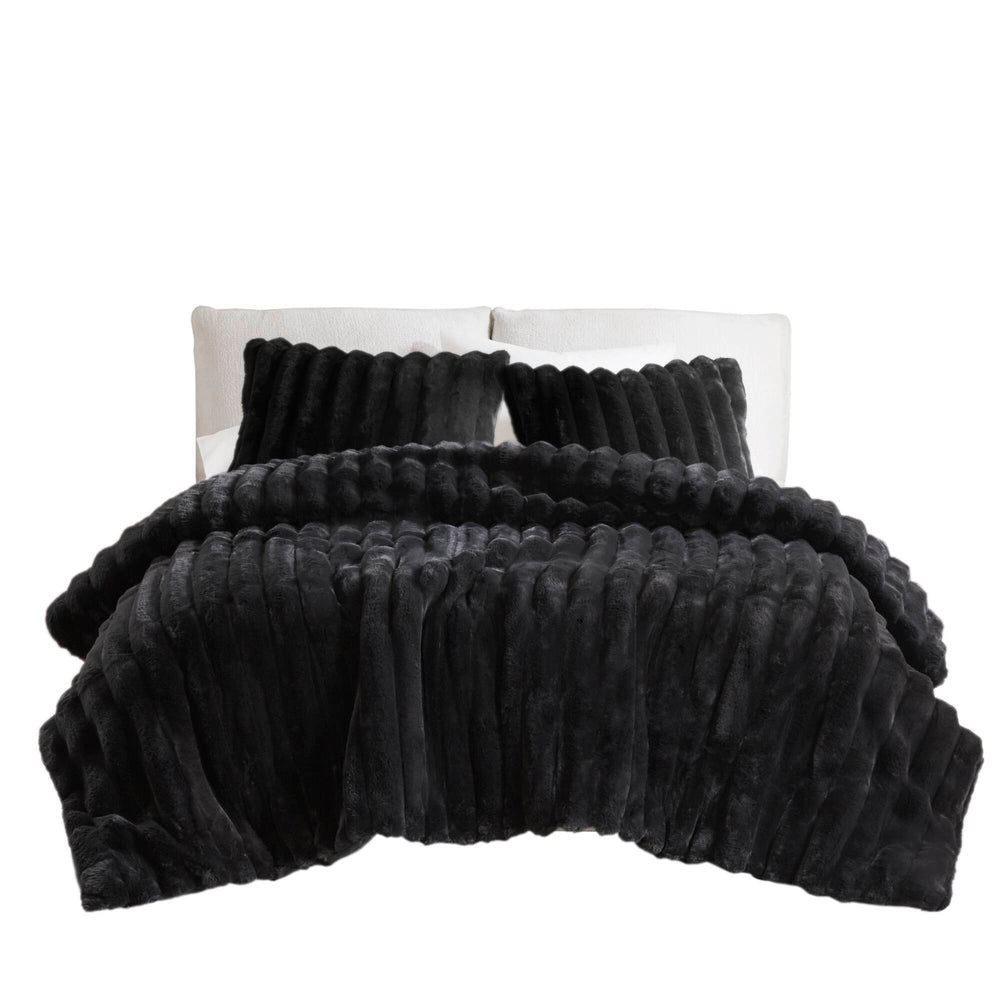 soft Faux Fur Ribbed Comforter Set Full/Queen Media 4