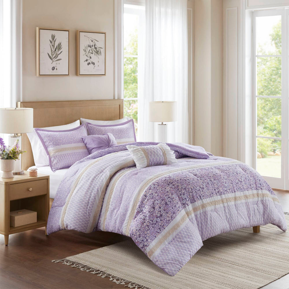 5 PCS Full/Queen Seersucker Comforter Set with Throw Pillows Media 13
