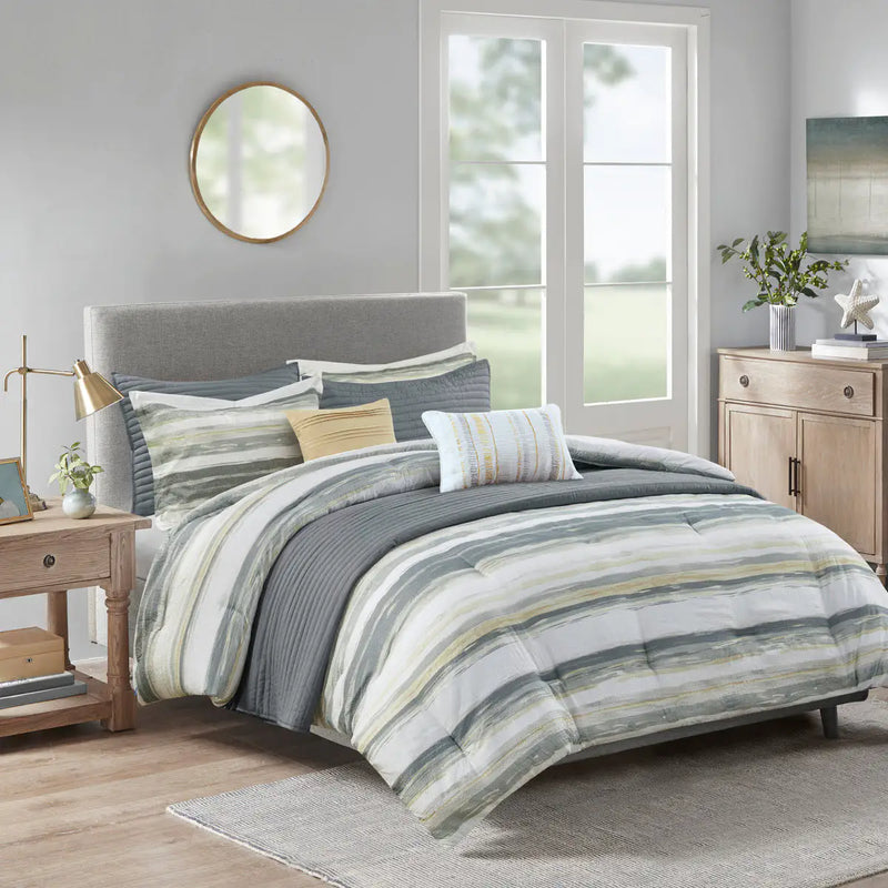 8 Piece Printed Seersucker Comforter and Quilt Set Collection