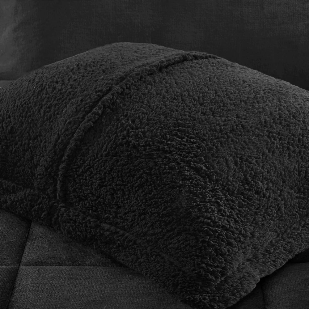 4-Piece Full/Queen Plush to Sherpa Down Alternative Comforter Set,Black/Black Media 6