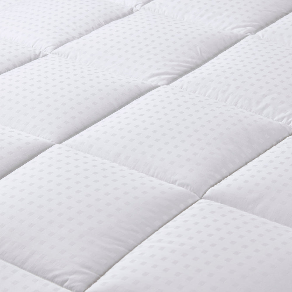 Full/Queen Dobby Cotton Down Alternative Comforter Media 6