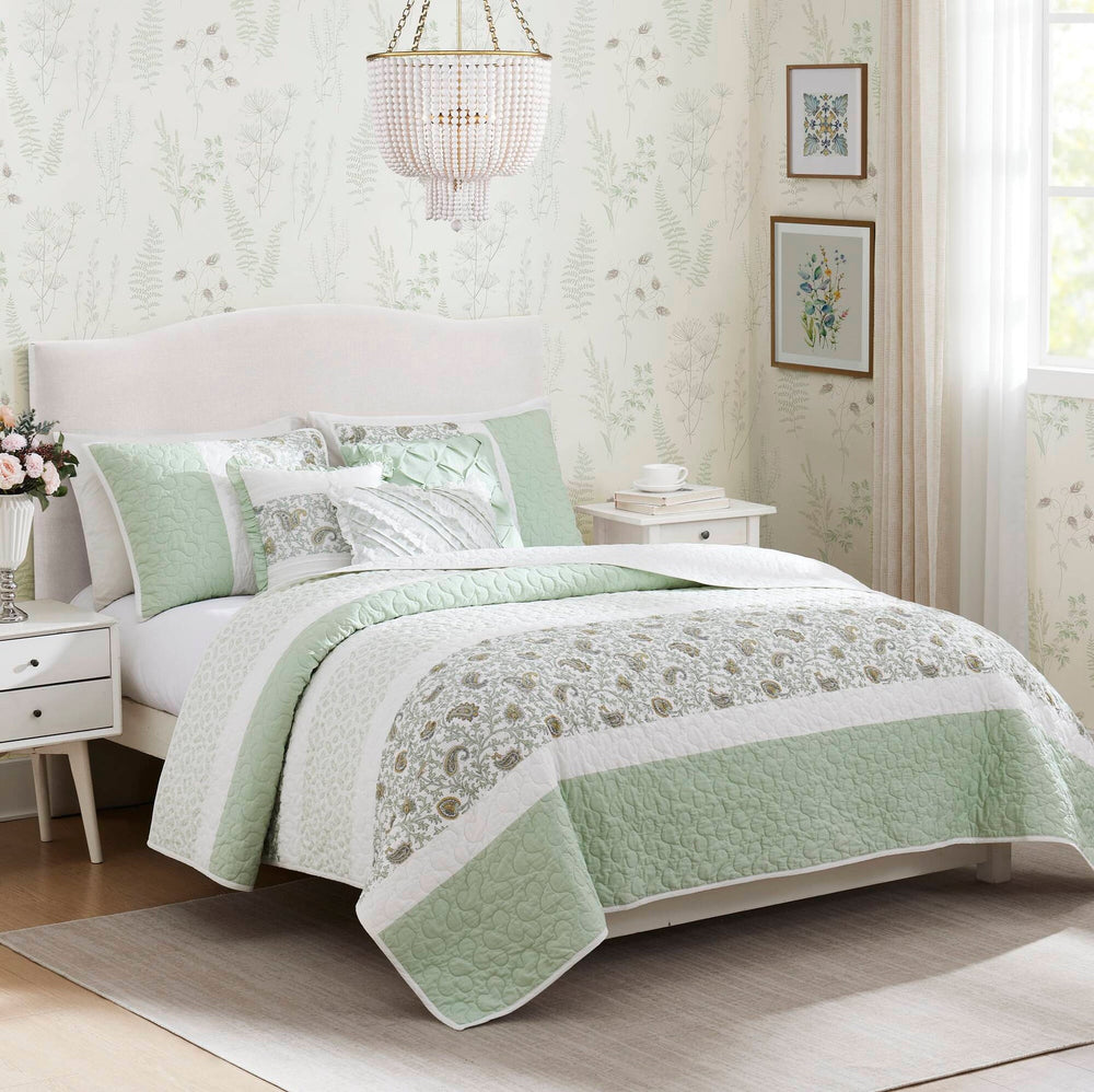 6 Piece Cotton Percale Quilt Set with Throw Pillows Full/Queen Media 1