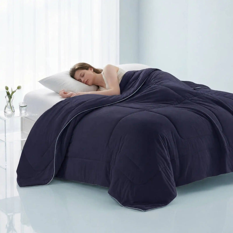 1 Piece Down Alternative Comforter