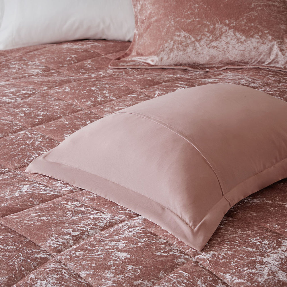 King/Cal King Velvet Comforter Set with Throw Pillow Media 6